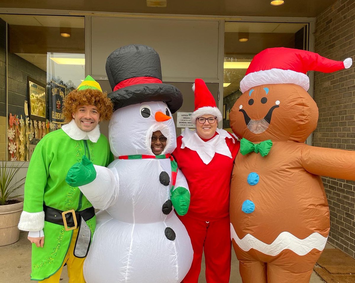 MrsJenPiet's tweet image. What a wonderful day it was @spes0310  You just never know who is going to show up! 🤣