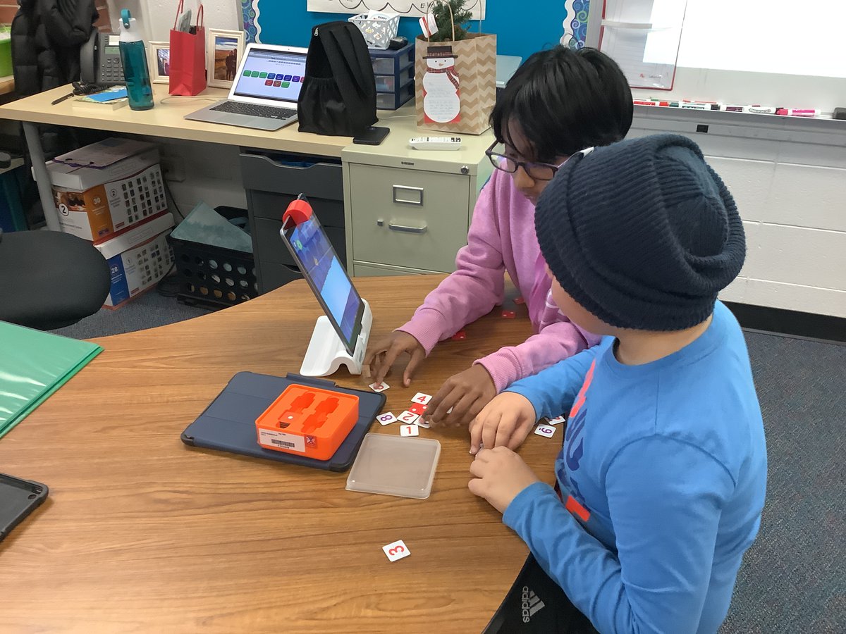 IvyhillT's tweet photo. Ivy 3rd grade Ss did some math fact fluency practice before winter break
@IvyHillEagles @MissDrufke #Osmonumbers https://t.co/pttcYkIJD2
