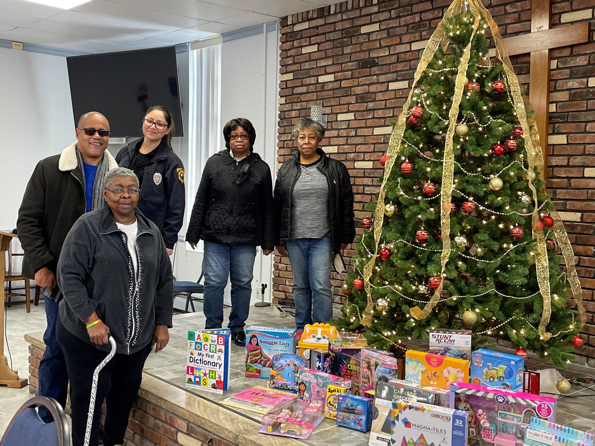 Great job Scotch Plains PBA Local #87 on another successful Toy Drive! And thank you to all who were so generous and donated toys for those in need!
