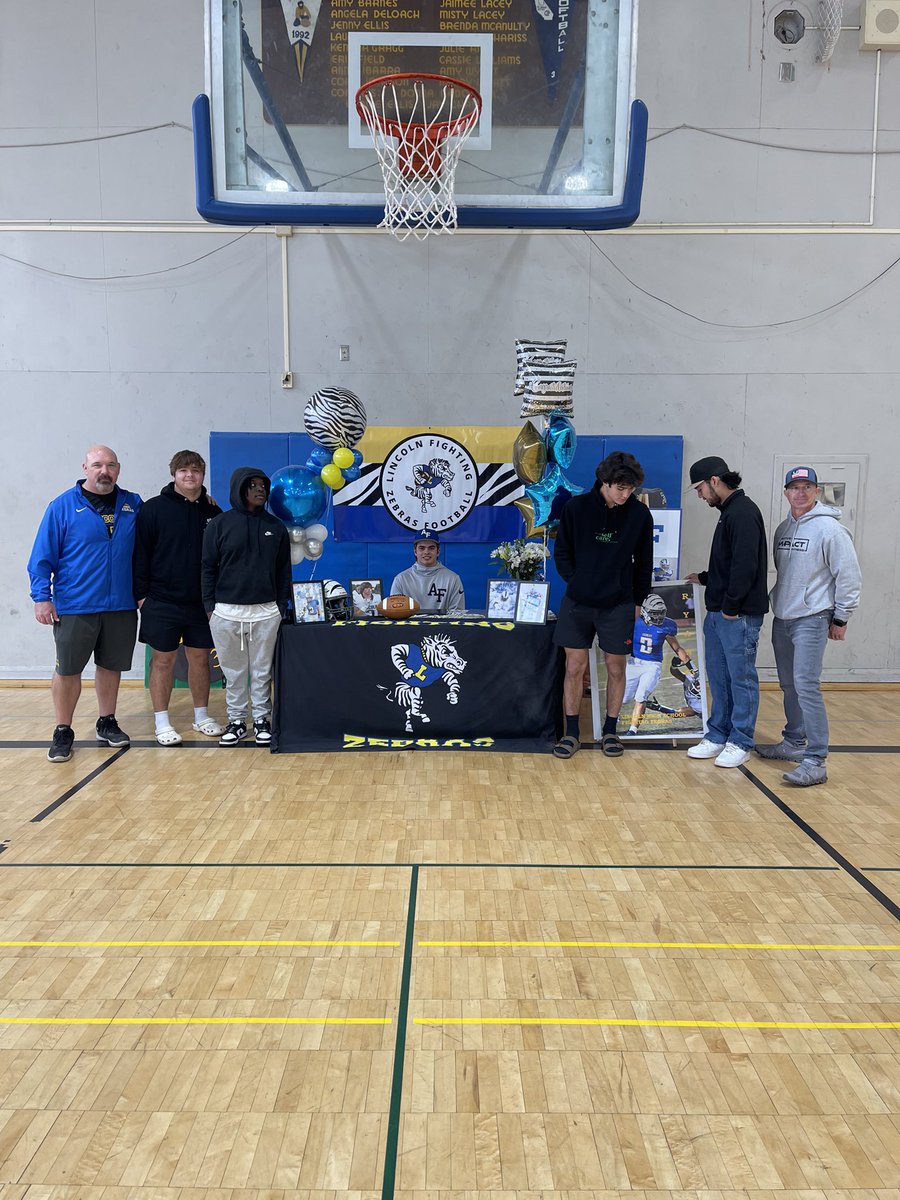 Ryan Henning tweet media