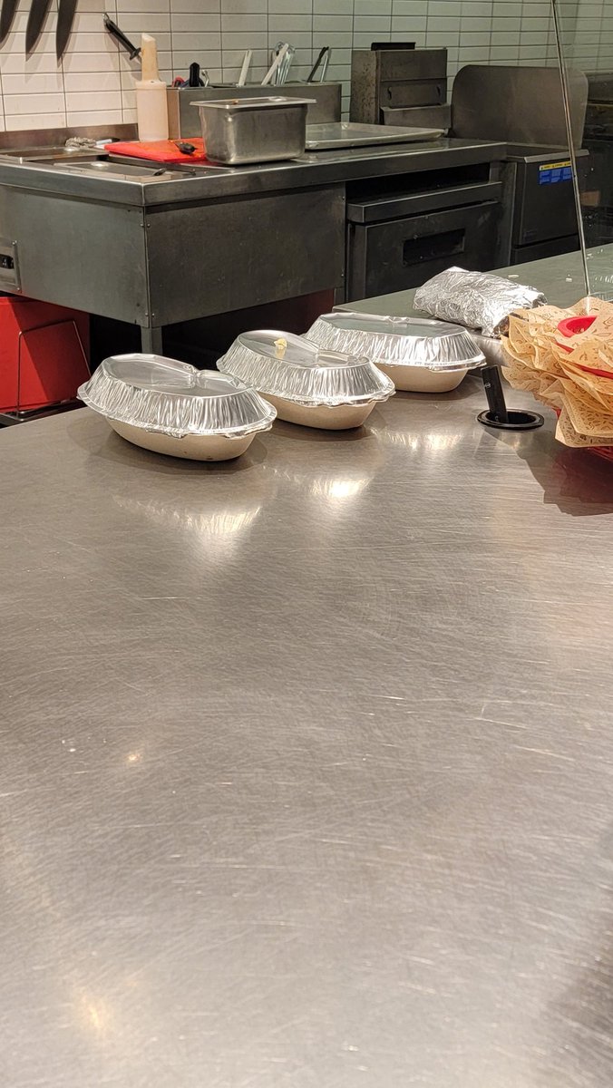 JaeisforJess's tweet photo. Wow, @ChipotleTweets is just getting worse and worse. We are eating at the one in Whitehall pa.... not only are the servers clearly miserable, foods not replenished the kid doing orders does not listen nor give 2 nachos about his job. So sad. #alittlesourcream #Chipotle https://t.co/PalneFfDrT