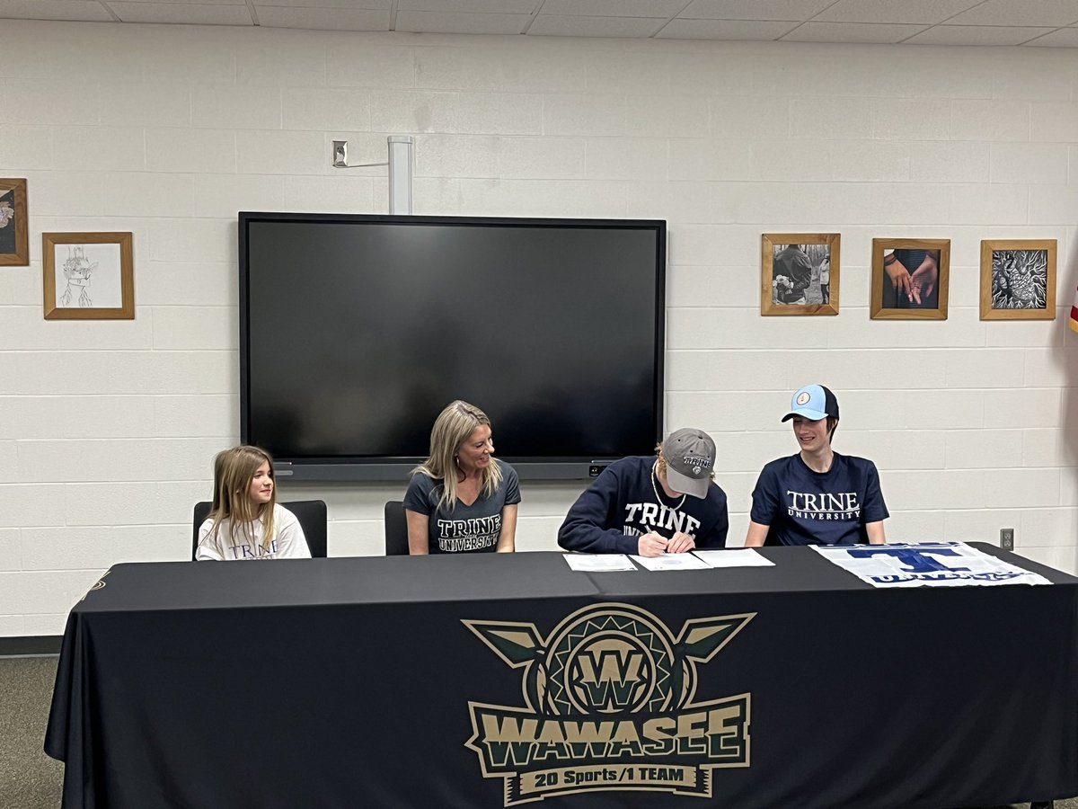 🚨 College Signing ✍️
Congratulations to Warrior Track and Field Athlete Dominic Speybroeck who will continue his athletic and academic careers at Trine University next Fall!
#WeAreWawasee