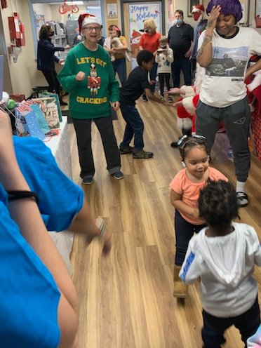 success1stinc's tweet photo. Can you have fun while serving others? https://t.co/npggJPT5yw