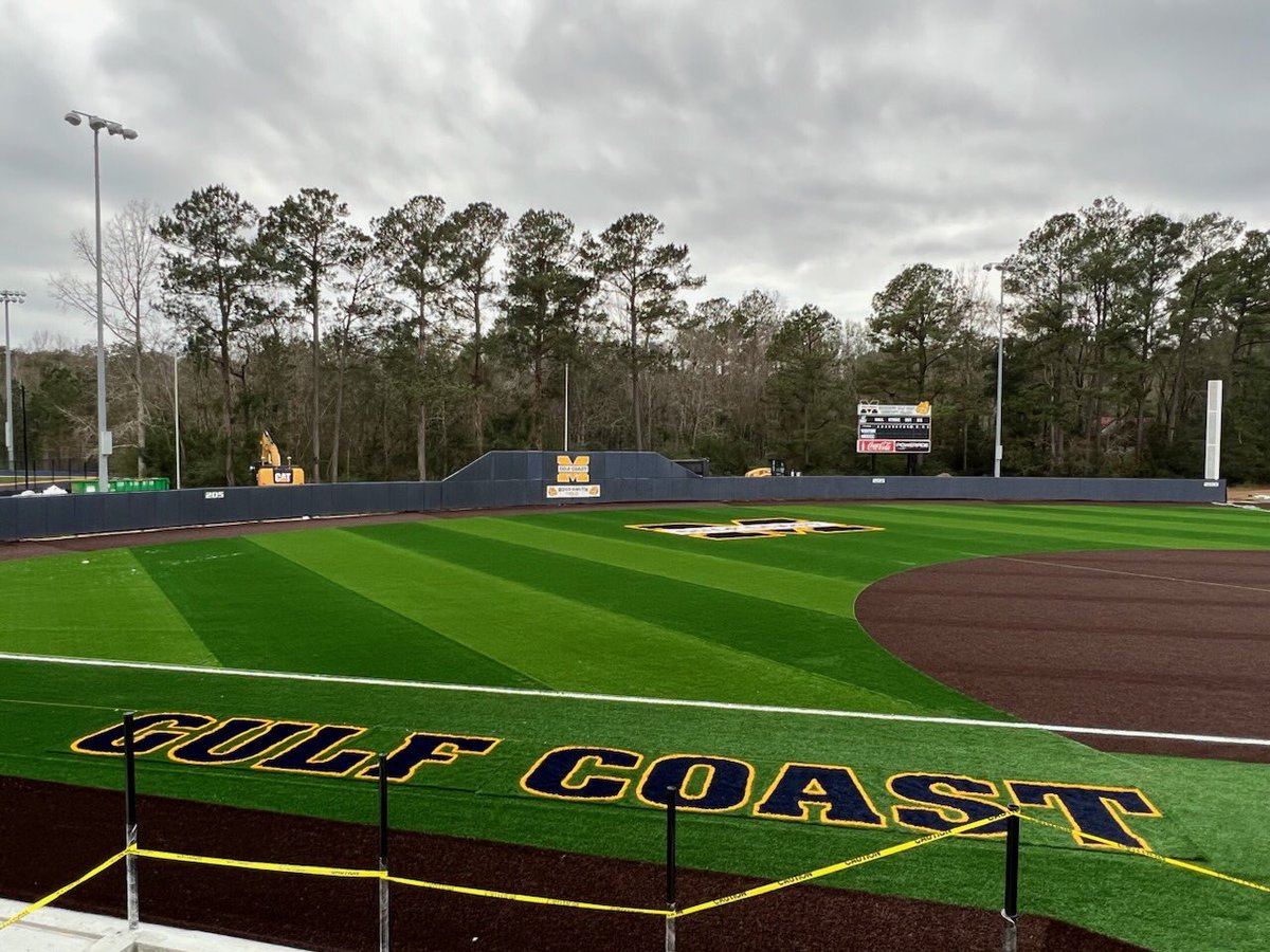 Let’s go! 22 Dec 22 💙🥎 <a href="/MGCCCSoftball/">MGCCC Softball</a> #ComeToTheCoast