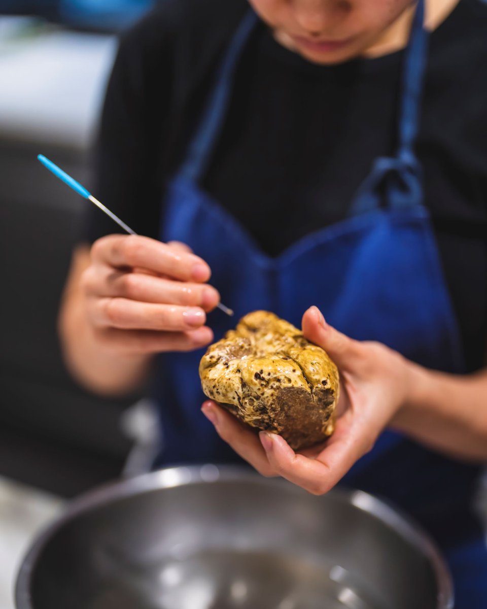Get a front row seat on New Year's Eve at The Kitchen Table 🍾 We have just two reservations available at 5pm and 8:30pm. You'll dine on an exclusive 9-course tasting menu with a few surprises along the way, plus a bottle of Krug to get the party started! themodernnyc.com/reservations/