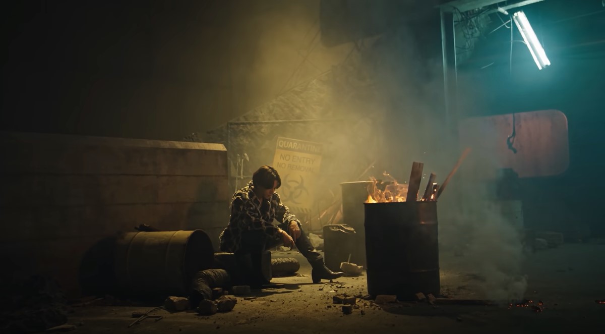 SpaceportSam's tweet photo. #theorytiny thread continued...
The "underground Ateez" from I'm the One seem to be the same as Hongjoong's setting in the Witness Prologue +
1. I'm the One 2. Witness
WITNESS THE PROLOGUE
#FROM_THE_WITNESS #HALAZIA 
#ATEEZ #에이티즈 
@ATEEZofficial https://t.co/6b87fQAlwx