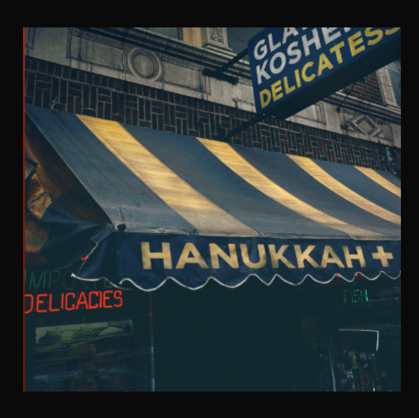 Famed @therealylt (two thirds Jewish) put together Hannukah+ inspired by their Hanukkah concert series
Check out the compilation - it's pretty wild. 
#irakaplan #ylt #yolatengo #hanukkah #chanukkah #fojam spoti.fi/3jl19EK