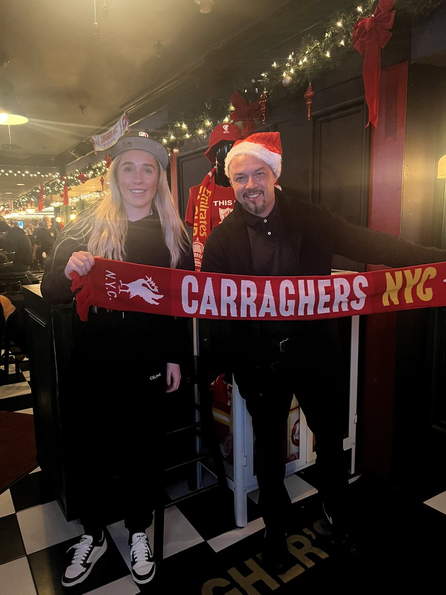 CarrasNYC's tweet photo. Thrilled to have Liverpool FC women’s midfielder Missy Bo Kearns join us for the match ❤️
Happy Christmas 🎄 @bokearnsxxx
.
.
#LFC #LiverpoolFC #YNWA #lfcladies #liverpoolfcladies #thescouseronourteam https://t.co/olmTkIBGz5