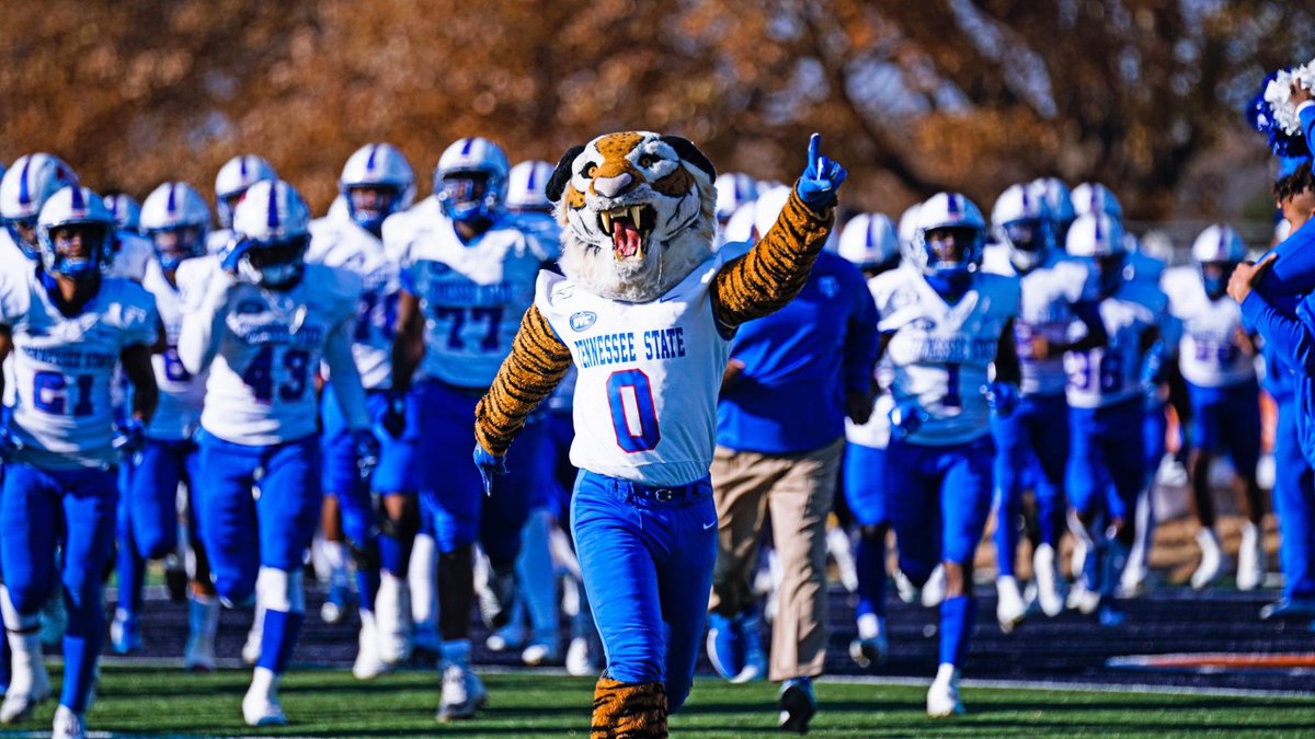 Blessed to receive an offer from Tennessee State University 🔵⚪️ <a href="/CoachMcNutt/">Richard McNutt 🏈</a> <a href="/TSUTigersFB/">Tennessee State Football</a> #AGTG