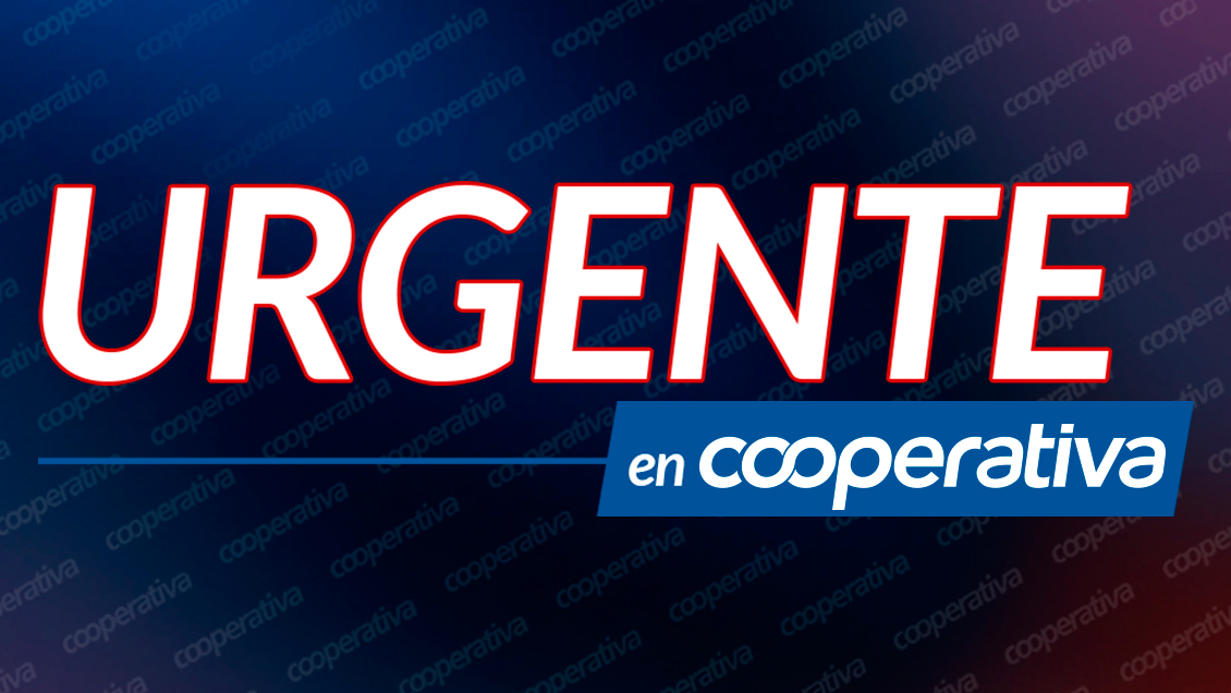 Cooperativa's tweet photo. 🔴 [AHORA] Incendio en Viña del Mar: Onemi ordena evacuar los sectores de: 

▪️ Puerto Montt
▪️ Puerto Aysén
▪️ Cabritera
▪️ Forestal Alto 
▪️ Toma Felipe Camiroaga

https://t.co/auAPZwHoiQ https://t.co/hF99tgkEQW