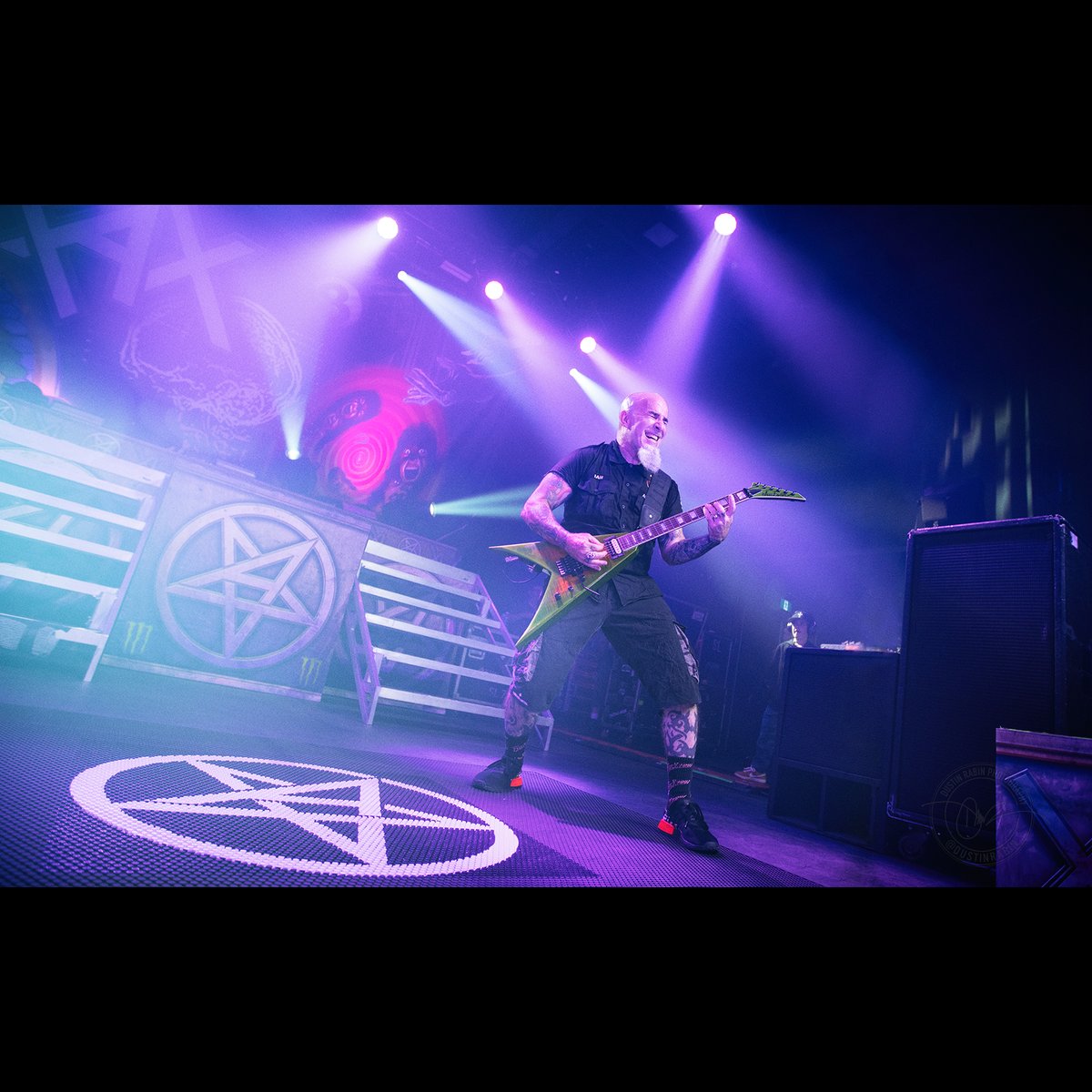 dustinrabin's tweet photo. #DRP30
@Anthrax at History Toronto. 08/23/2022
Do you have a favourite thrash metal band? I do. It's Anthrax. Yesterday I said I checked off some big bucket list items in 2022, and Anthrax was one of them.
#anthrax
📷 @dustinrabin
🧵👇 https://t.co/5NkXEhXcPC