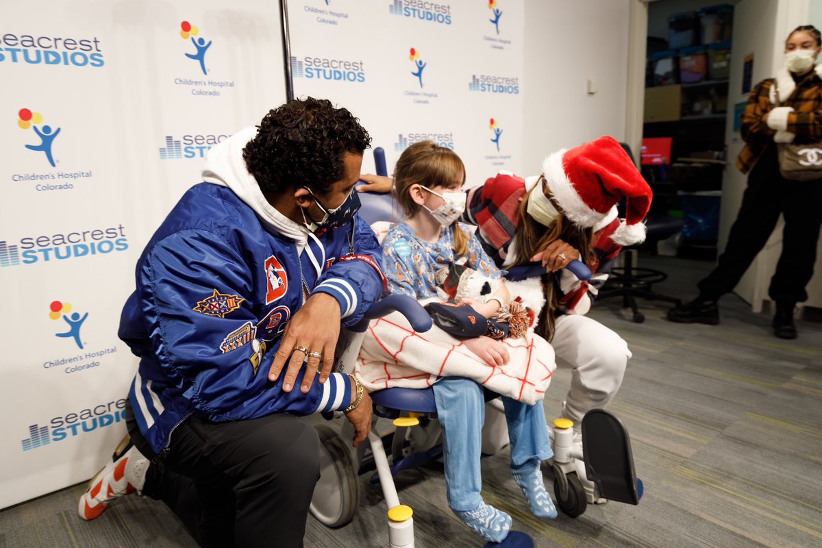 Purpose 🙏 Got to spread a little Joy and deliver #3BRAND beanies to the kids at @ChildrensColo. Happy Holidays Everybody!