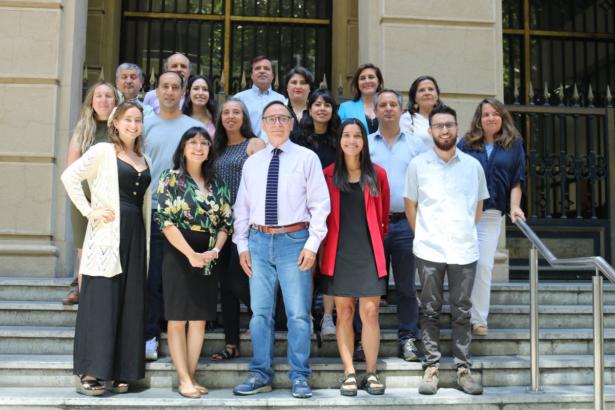 🔴  👏👏 La <a href="/subsevalusocial/">Subsecretaría de Evaluación Social</a> y <a href="/DipresChile/">Dipres</a> desarrollaron una plataforma que obtuvo el primer lugar en el concurso “Gestión para Resultados en el Desarrollo”, en la categoría “Premio a experiencias a nivel nacional” 👌👌