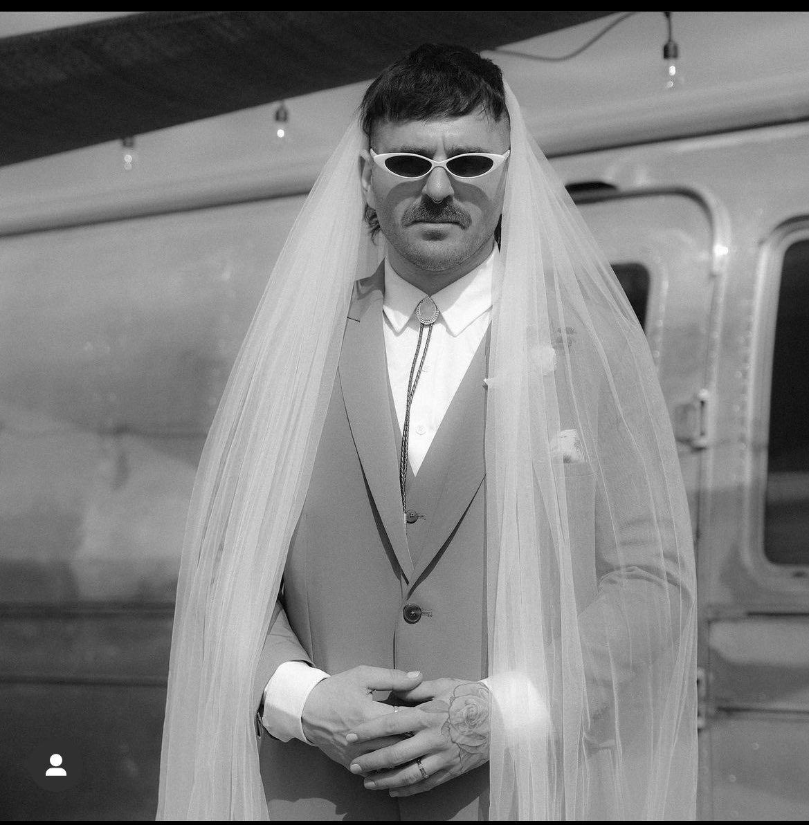 Kermslasttooth's tweet photo. @softballjulen “When the marriage hits” https://t.co/iFtceBW56W