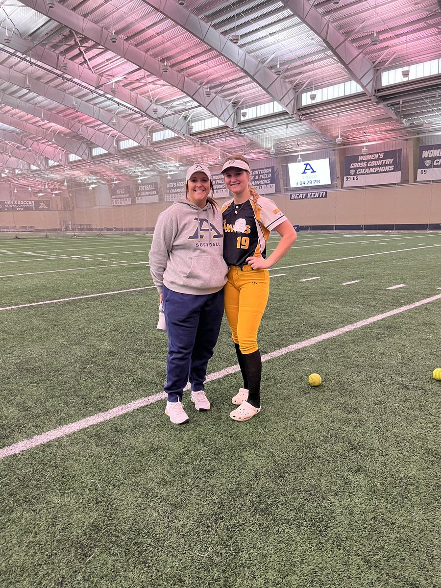 Kate Schell tweet media