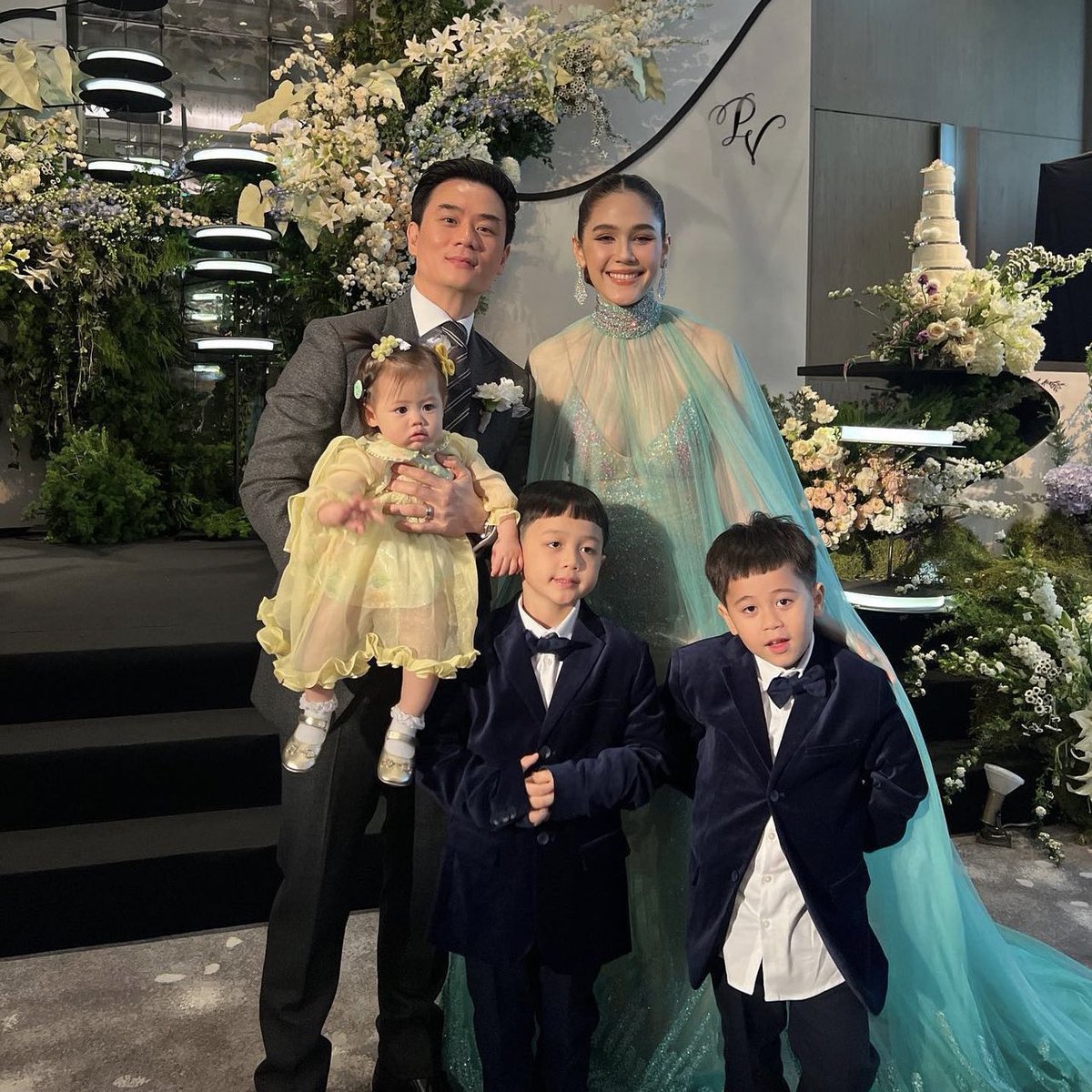 Ssinecle's tweet photo. พี่สายยยยย5555น่ารัก #patnote #สายฟ้าพายุ #ชมพู่อารยา https://t.co/luuD99Laz7