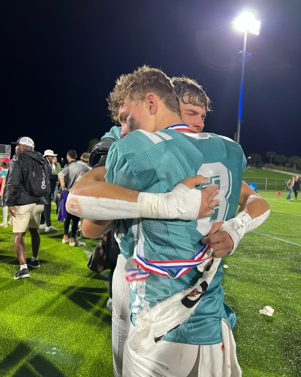 maxbrown4_'s tweet photo. First off, i would like to thank God for the opportunity to be on the team. I want to thank. @Chris_GantJr for choosing me and being a great coach, mentor, and friend to everybody. We had a great ride and we made a ton of memories. Onto @GAEliteClassic and @borntocompete game! https://t.co/wgQEgaHds0