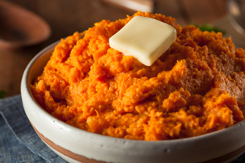 LoriShemek's tweet photo. Sweet Potatoes are a Nutritional Powerhouse.🔥

Top Benefits:

1. Stabilizes Blood Sugar
2. High in Antioxidants
3. Boosts Brain Function
4. Enhances Immunity
5. Promotes Vision Health
6. Aids Weight Loss

Perfect addition for health during the holiday season or any time! https://t.co/fmCF6yPHB2