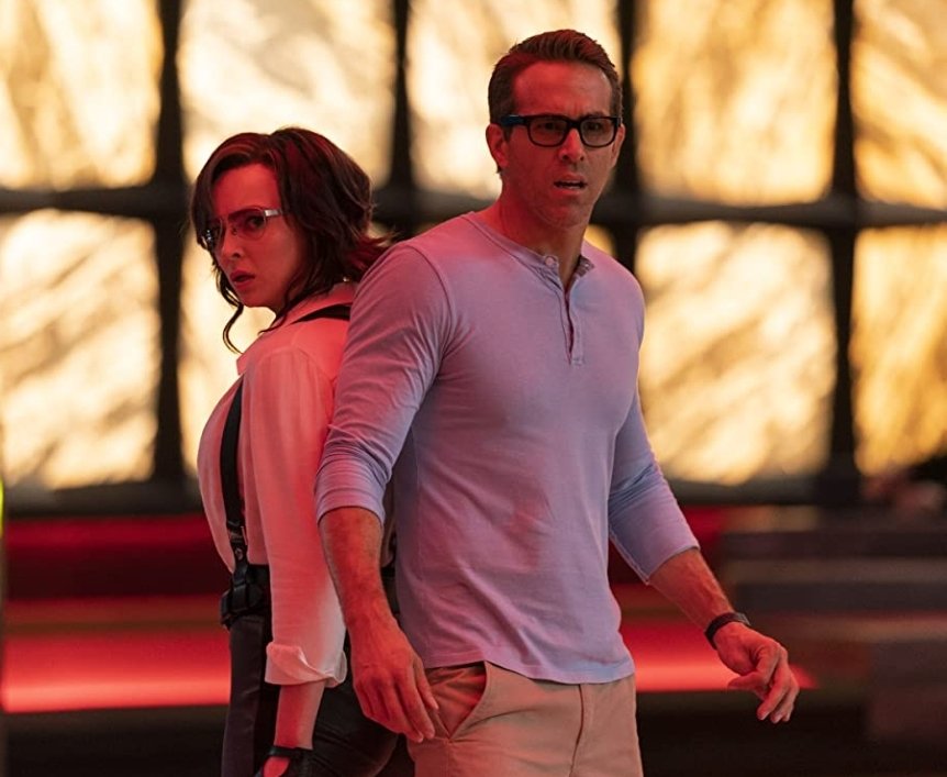 Picollo1979's tweet photo. Free Guy - ☆☆☆☆
#FreeGuy #RyanReynolds #JodieComer #LilRelHowery #TaikaWaititi #JoeKeery #UtkarshAmbudkar #ChanningTatum #MattyCardarople #ShawnLevy #20thCenturyStudios #DisneyPlus #Movies #Filmes2022 https://t.co/U0VmWjnuyn