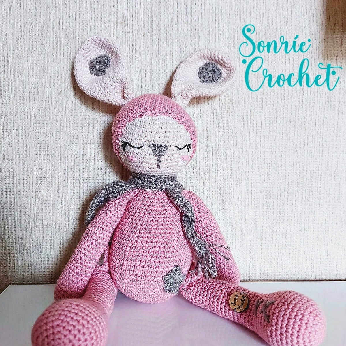 SonrieCrochet's tweet photo. Conejita dormilona 🐇🥕
Regalo especial para una bebita hermosa 🤱
#Amigurumi 
#crochet 
#crochetlove https://t.co/dCvR61Uivv
