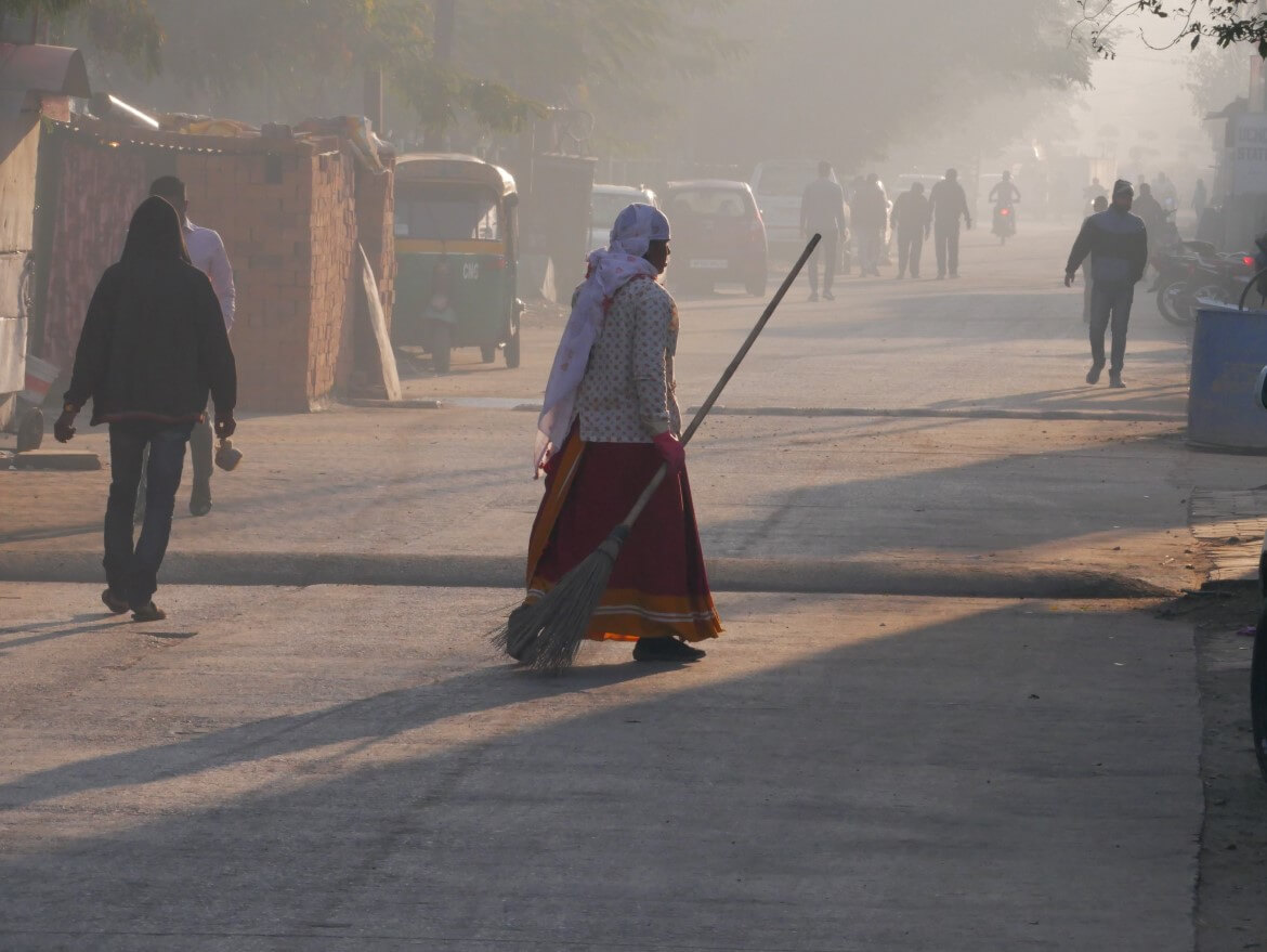 .@moefcc launched the #SwachhVayuSurvekshan to extend the mandate of air pollution components laid out @SwachhBharatGov. @SanjarAli @bhavayster & @vandanatyagi29 analyse the benefits of the Survekshan & point out what has been missed out - wricitiesindia.org/content/swachh…