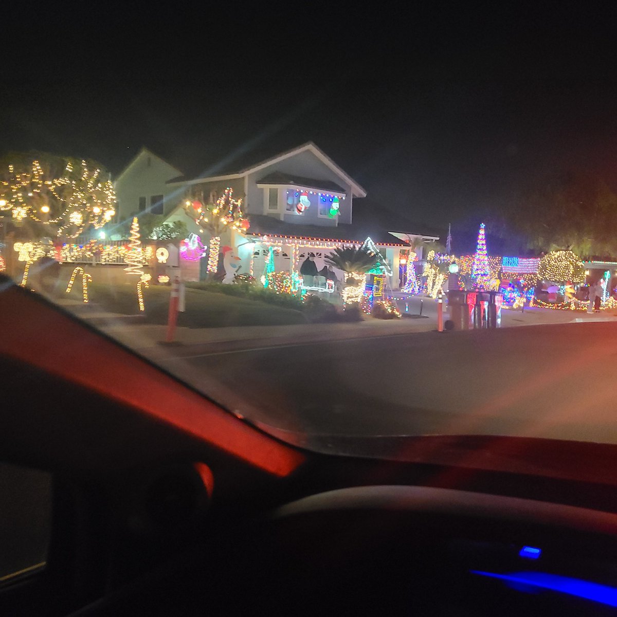 💎PaleBlueDiamond💎 on Twitter "We went to the Brea Lights neighborhood