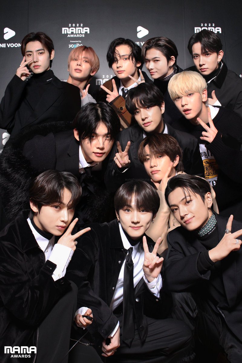 HBBB — HYBE Boys Best Boys💙🤍💘 #TXT #ENHYPEN