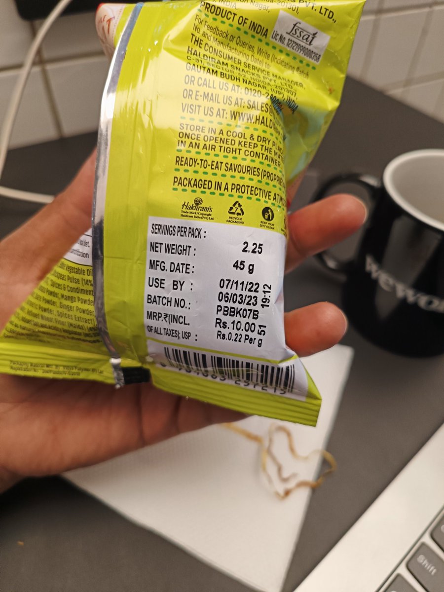 Nimi_shaa's tweet photo. @MyHaldirams Bought a packet of fatafat bhel only to find a long masala coated plastic string in the pack. Did not expect this poor quality control from Haldiram's. https://t.co/N2nRCfJg63