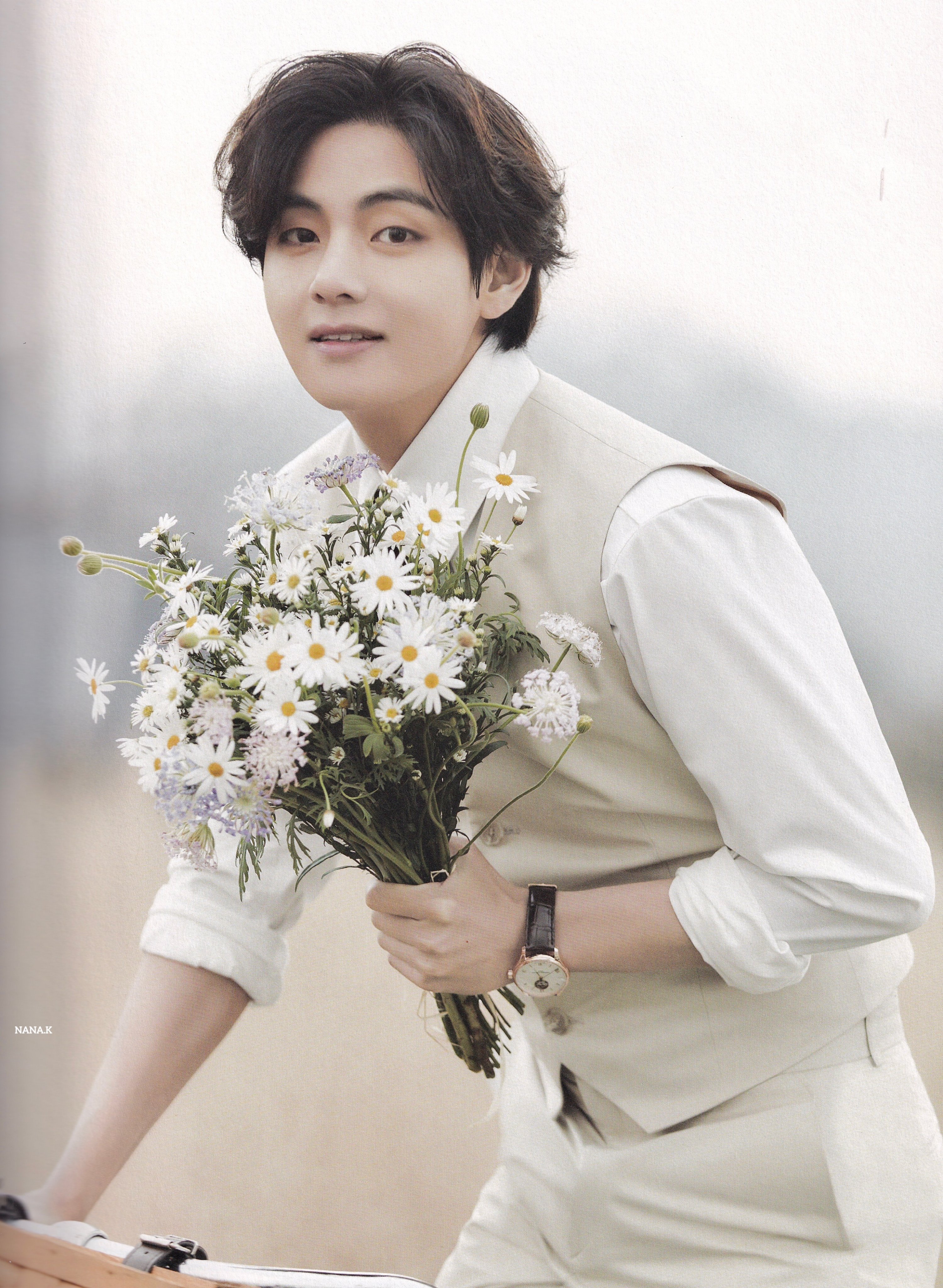 Fko40HRaEAAKjF-?format=jpg&name=4096x4096