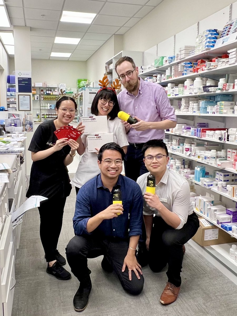 NAMSIPEG (@namsipeg) on Twitter photo <a href="/EamonID/">Eamon Duffy</a> spreading some Christmas Cheer by presenting our Auckland winners with their prizes for #aotearoaantibioticamnesty2022 video competitions!
Congrats to Unichem Pakuranga for not only the BEST overall video, but also BEST pharmacy display!!! <a href="/EamonID/">Eamon Duffy</a> spreading some Christmas Cheer by presenting our Auckland winners with their prizes for #aotearoaantibioticamnesty2022 video competitions!
Congrats to Unichem Pakuranga for not only the BEST overall video, but also BEST pharmacy display!!!