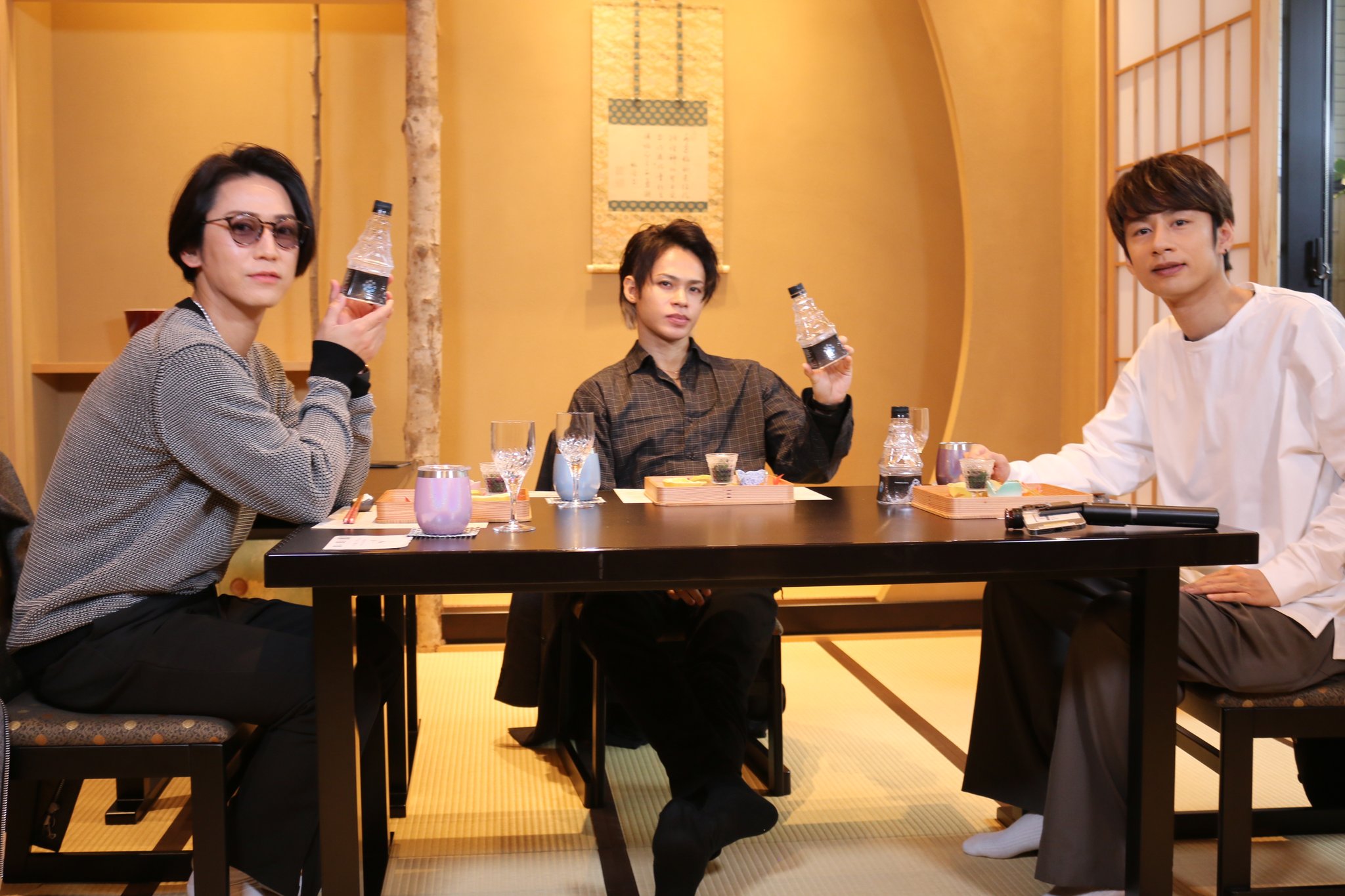 Fko9OypUYAE1eQ9.jpg:large