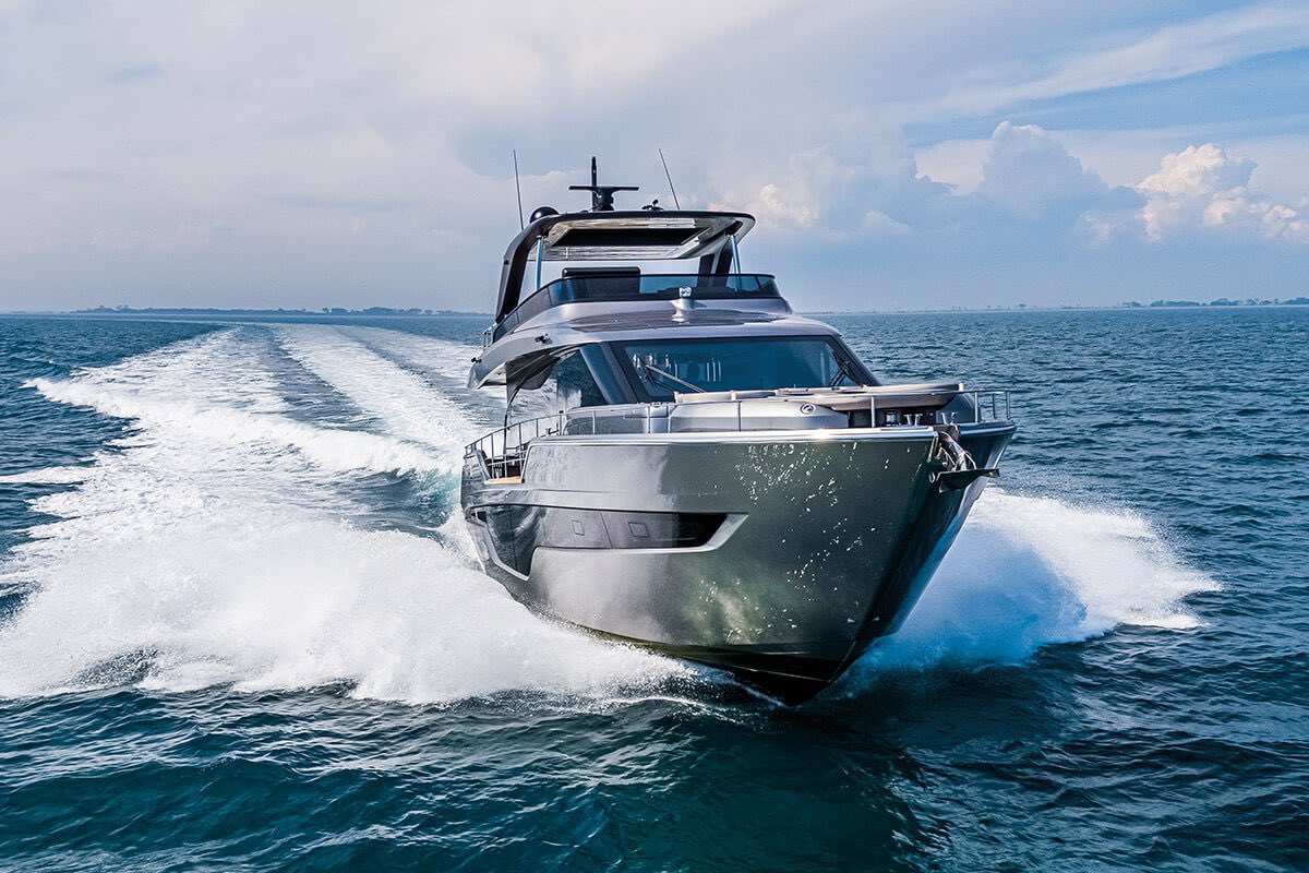 cranchicanada's tweet photo. #cranchiyacht #cranchibc #bcyachts #bcboats #vancouver #Seattle @marineyachtcentre  VTS Marine Yacht Centre proud to be the first dealer in the west coast. Don’t wait for the boat show call us now for amazing savings on very first new order in bc. 
Tax free Savings https://t.co/Bmod4whm9O