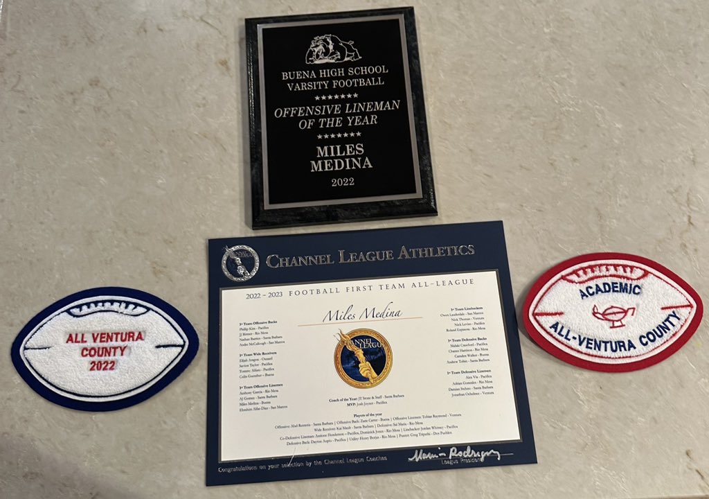 SENIOR SEASON✅
All county
All league
All-academic county 
Team OL of year