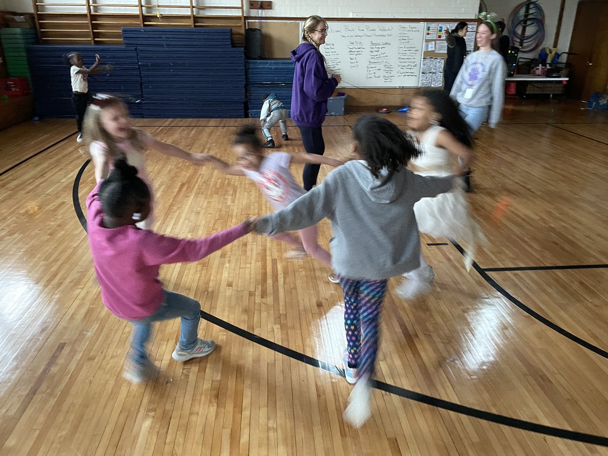 Mrs. Ippolito tweet media