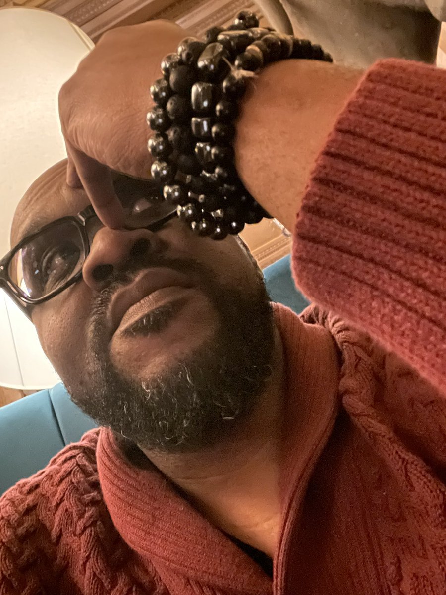 ByronHood_CLE's tweet photo. Had the pleasure of celebrating my 49th birthday at @MarbleRoomCLE https://t.co/4jjzIYxyKJ
