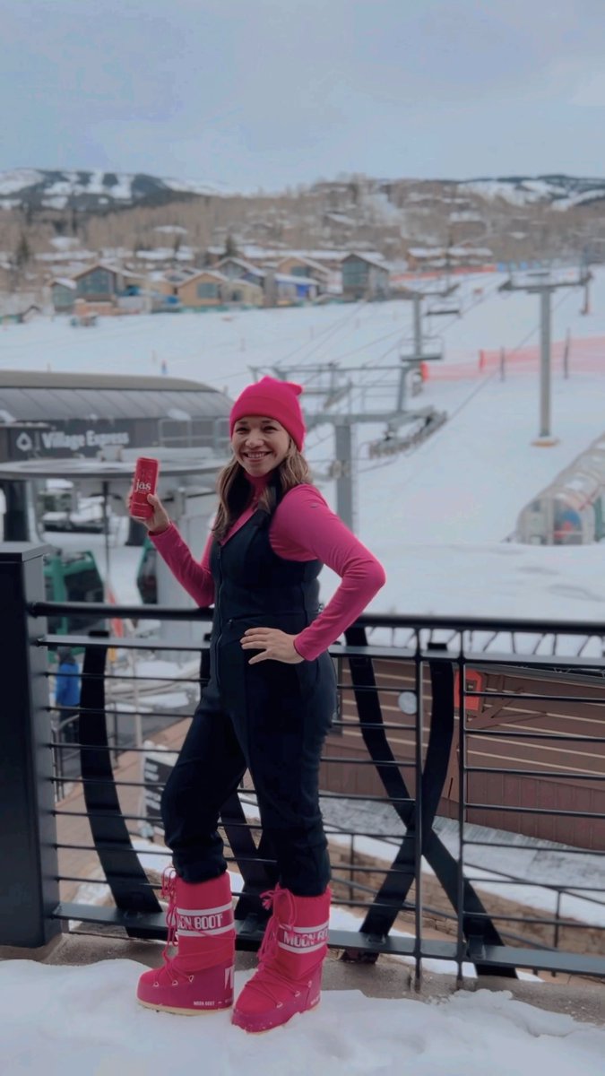 Here for all your #après needs… <a href="/drinkjas/">drinkjas</a> for every moment you want to savor… ❄️✨⛷
#snowmass #aspen #snow #aprèsski