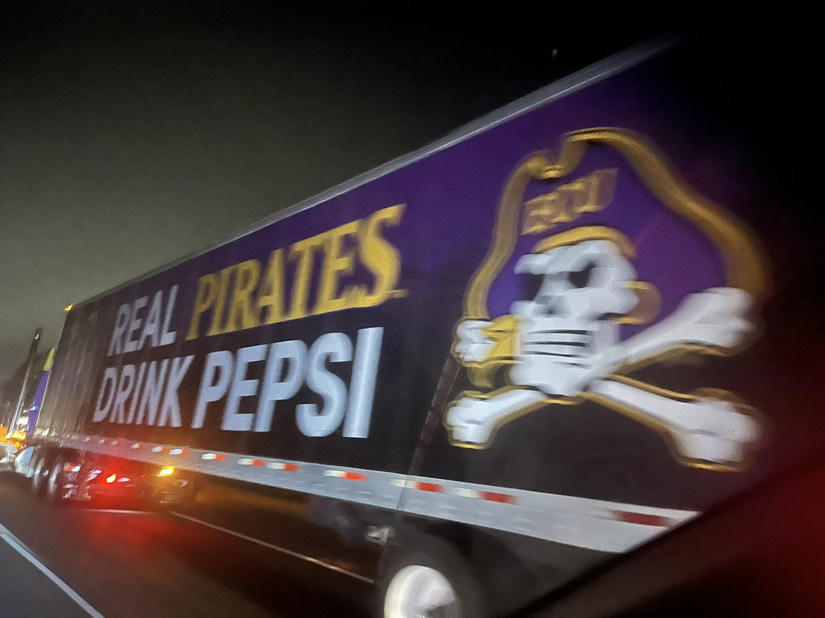 blwatts5062's tweet photo. @ECUAthletics this is the coolest @pepsi ever! https://t.co/WtBfkIrGZZ
