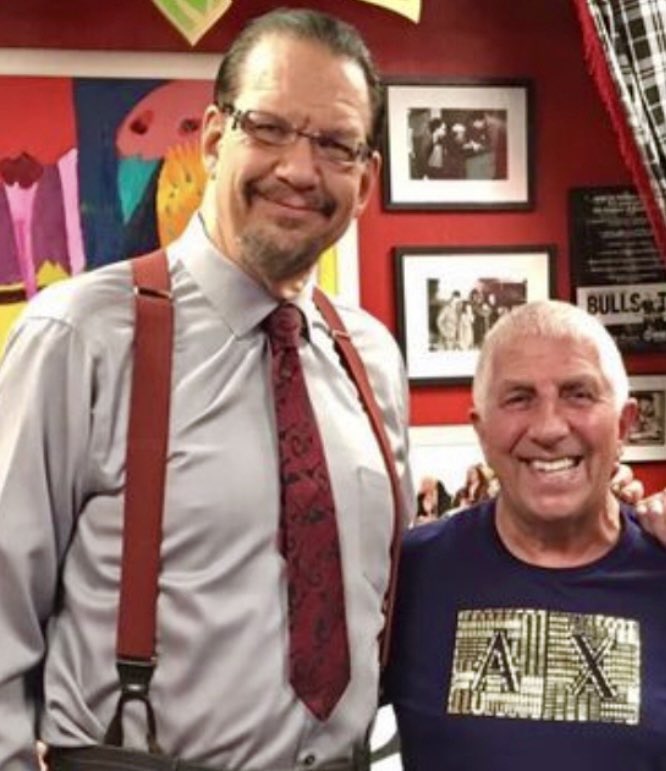 PeteCityPrice's tweet photo. Loved @BGT #TheUltimateMagician. @StephenMulhern hosted the show brilliantly. One of my favourite #Magicacts in the world is the incredible double act @CWPennandTeller great to see Penn in @SimonCowell place. Fabulous show with spectacular talent just a #magic show https://t.co/H4NpyFeGD0