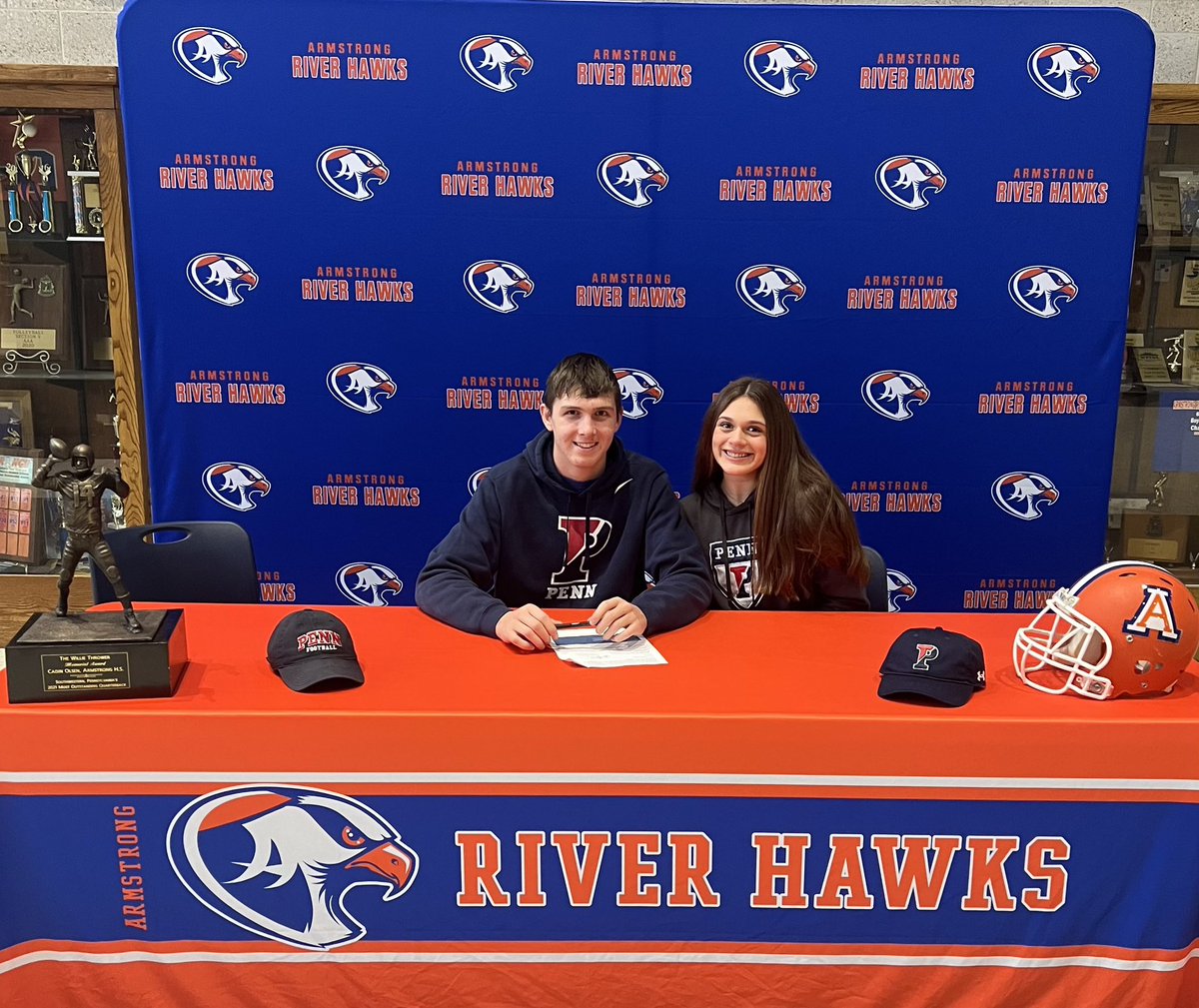 Ryan Olsen tweet media