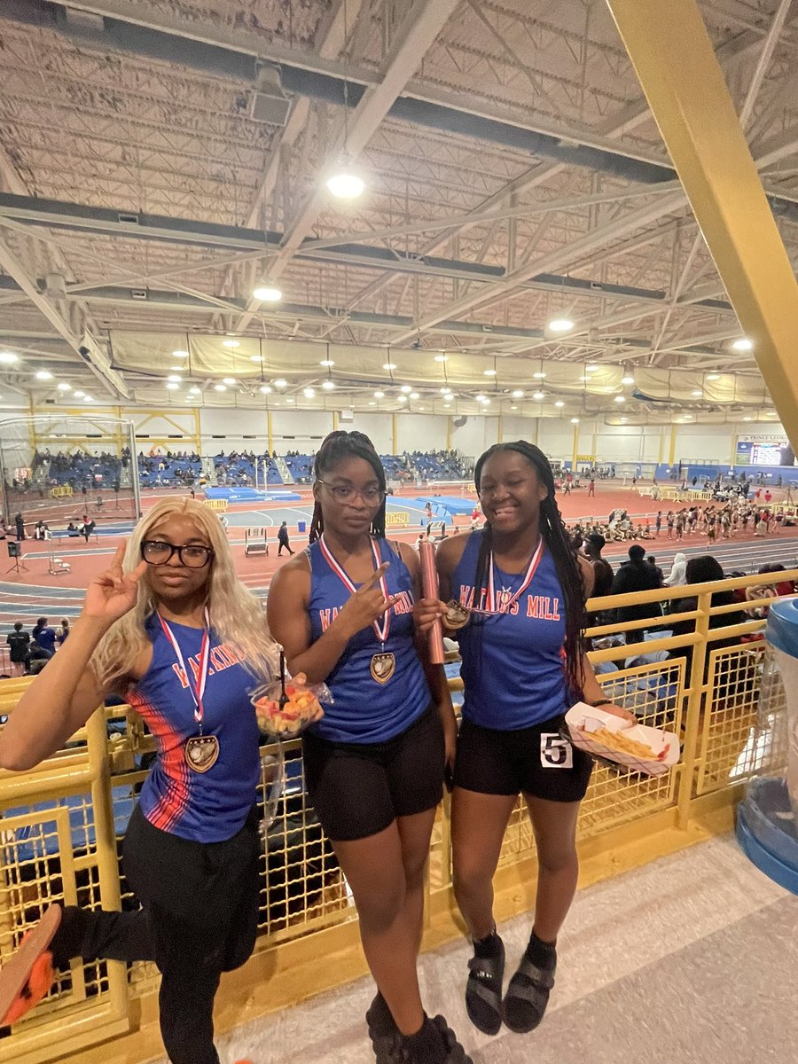 Coach_Steven's tweet photo. The Lady Wolverines medaled for 3rd place in the 55M Sprint Relay at the PGPS Relay Invitational. Outstanding performance N’Kya, Esther, Seti and Madison (not pictured)👟. https://t.co/MhbCAdyLMQ