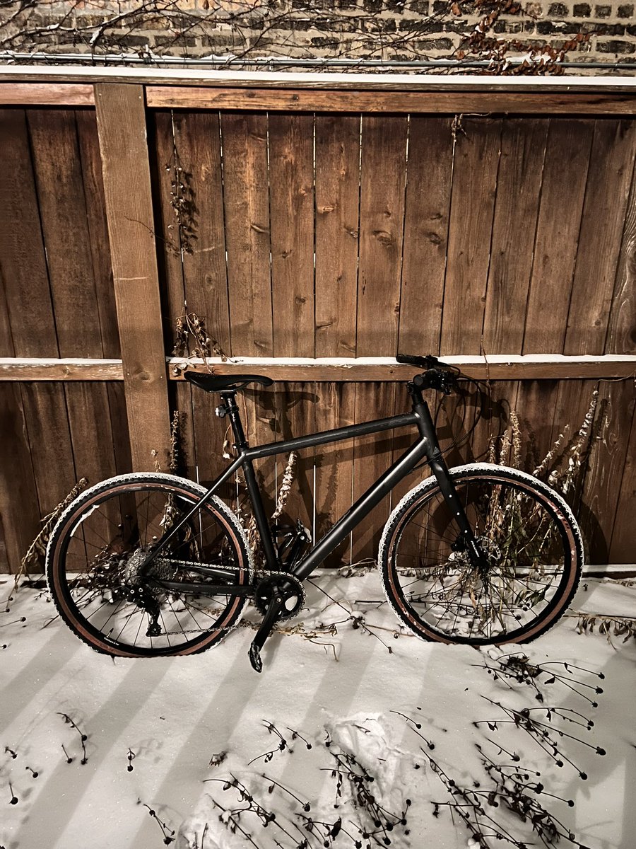 A brisk evening commute 🥶😅

#bikechi