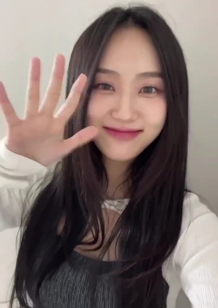seoridit's tweet photo. MY LOVE 🤍 https://t.co/bjU4CVUSnl