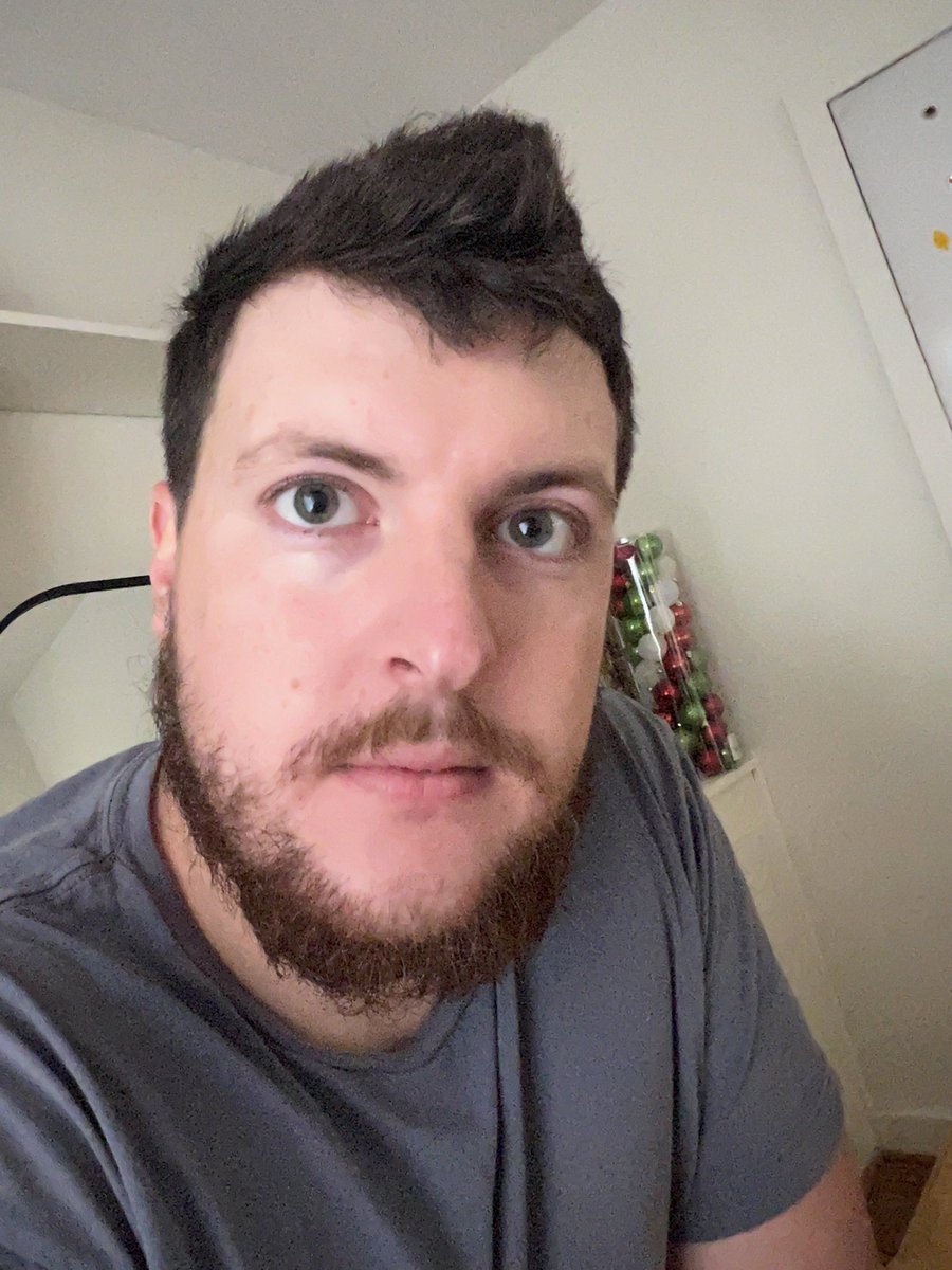 REITGUY_'s tweet photo. @MrBeast quite a few people have told me we look similar. What do you think?
All white guys don’t look the same. https://t.co/eXLB7oH8NC