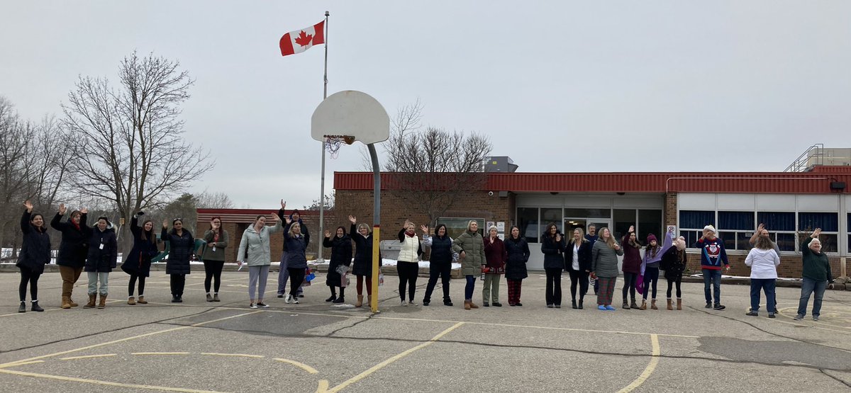 <a href="/AberfoylePS/">Aberfoyle PS</a> <a href="/ugdsb/">Upper Grand DSB</a> At the end of our day all the educators lined up to wave goodbye to the students as they left on their buses for the Winter Holidays. It was beautiful to see students waving and calling to their teachers. What a lovely tradition!