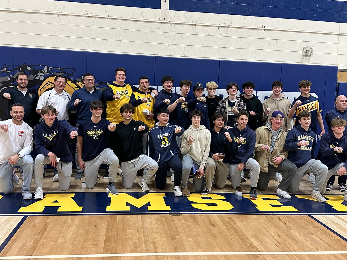 BaseballRamsey's tweet photo. Ring time. Awesome night getting the ‘22 team back together. Thanks to @ramseyhsbball for putting on a show and allowing us to be a part of the action. https://t.co/tWWmhSwwdt