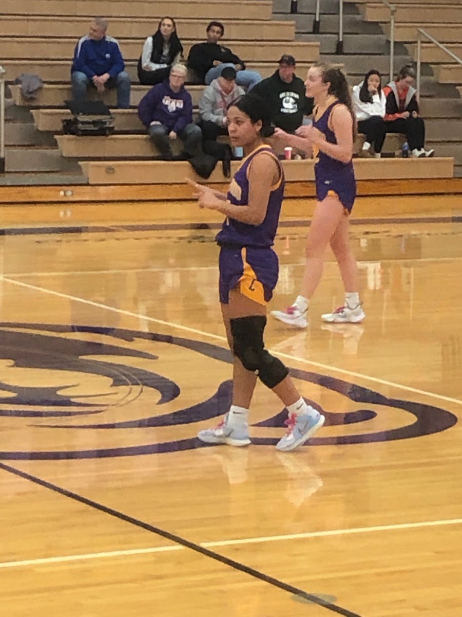 Delaney Garcia 18 points, strong defense, key rebounds, Sophia Zarbo and Sydney Hampton critical late baskets. Great team effort. Lakewood 53 North Royalton 46