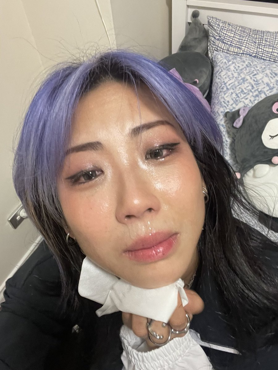 jiwoo 💜 tweet media