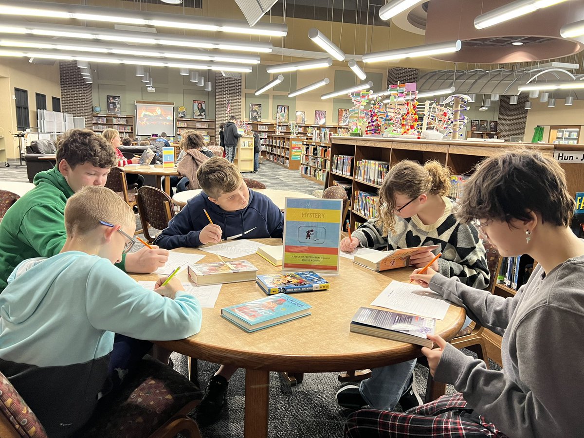 KatieSeago's tweet photo. What a week in the library! DNA model analysis, book tastings, and lots and lots of checkouts. I hope everyone has the chance to relax and read during our two week break! https://t.co/jxgxdn1vqP