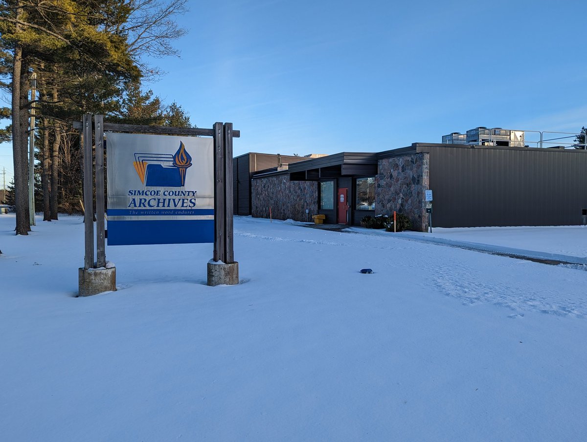 JF_Historian's tweet photo. Simcoe County Archives was one of the first established archives in Ontario thanks to efforts by the Women's Institutes. Its collections cover many topics including Junior Farmers, which goes back to early 20th century one-month courses for farmers' sons. I was able to add to it. https://t.co/fin98fyiCG