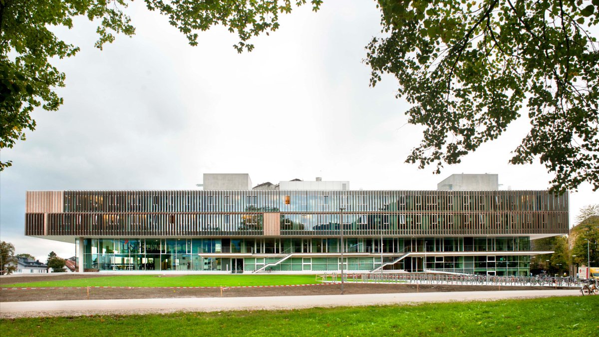 Asadullah_Qamar's tweet photo. Will come to you Soon ♥️

University of Salzburg, Austria 🇦🇹
@PLUS_1622

#Austria #Salzburg #university #Europe https://t.co/xhOOZBY6Xr